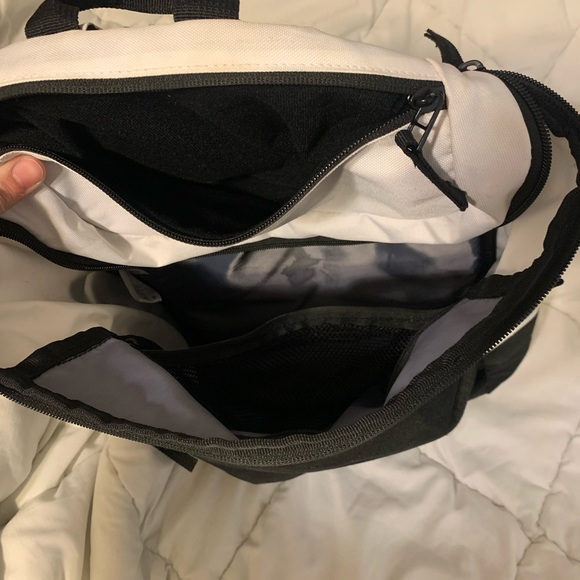 Adidas Classic Zip Top Backpack - Picture 9 of 9